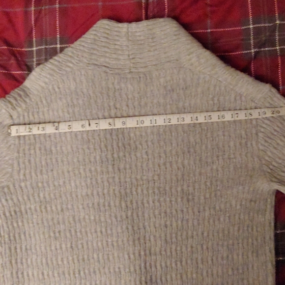 Gorgeous Cardigan - Picture 6 of 8